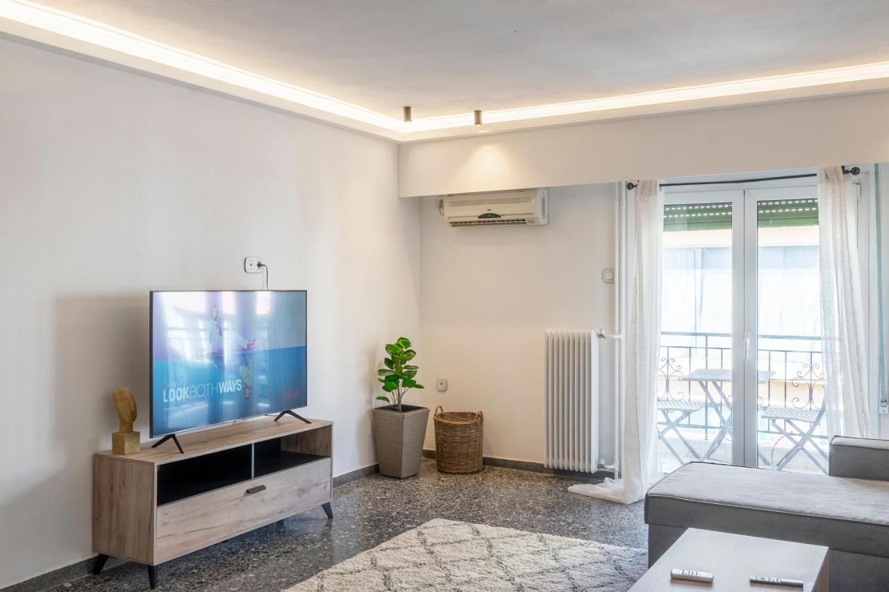 Lovely 2 Bedroom In Excellent Location Appartamento